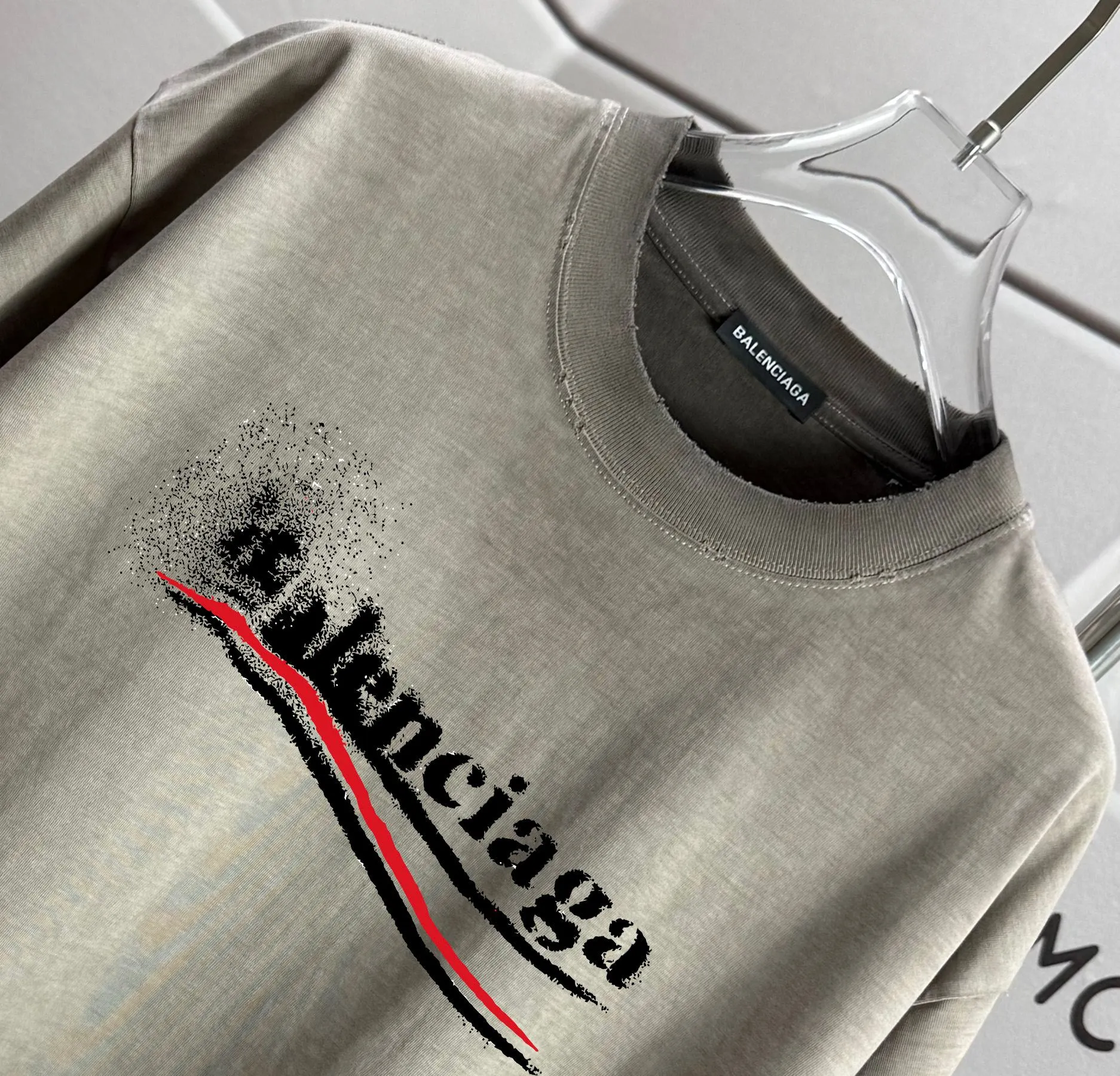 # * Balenciag*2026 New Arrival 320 tee Same Style : Size :S M L XL XXL Size： S （90-130 ） M （120-150 ） L （140-165 ） XL （160-180 ） XXL （180-210 ）
